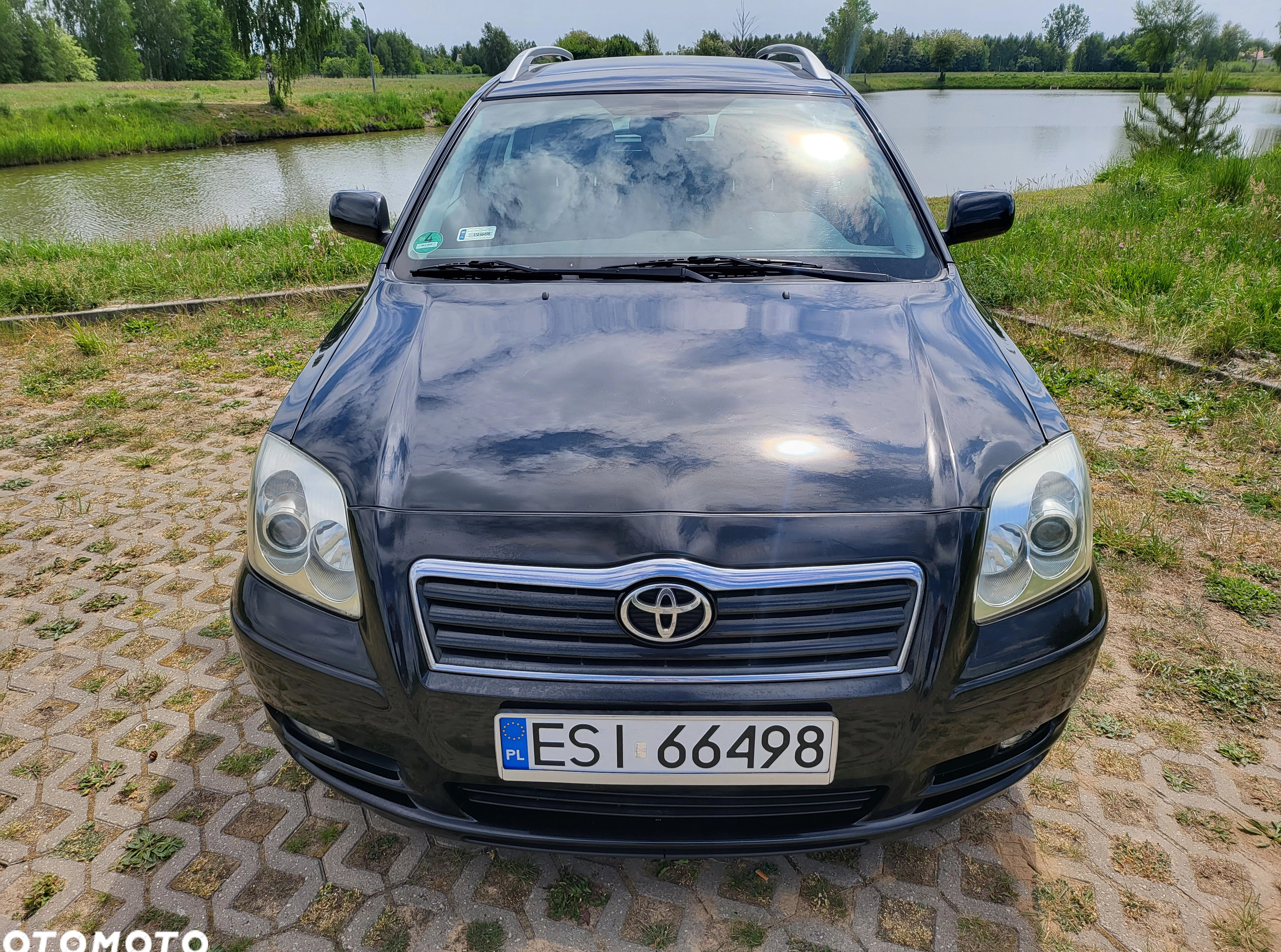 Toyota Avensis cena 11909 przebieg: 289000, rok produkcji 2004 z Sieradz małe 436